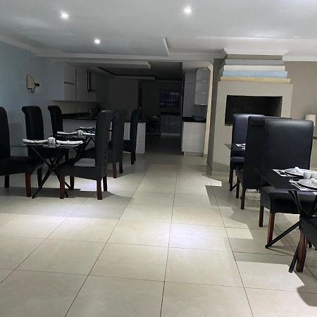 Esther Palace Thohoyandou Zewnętrze zdjęcie